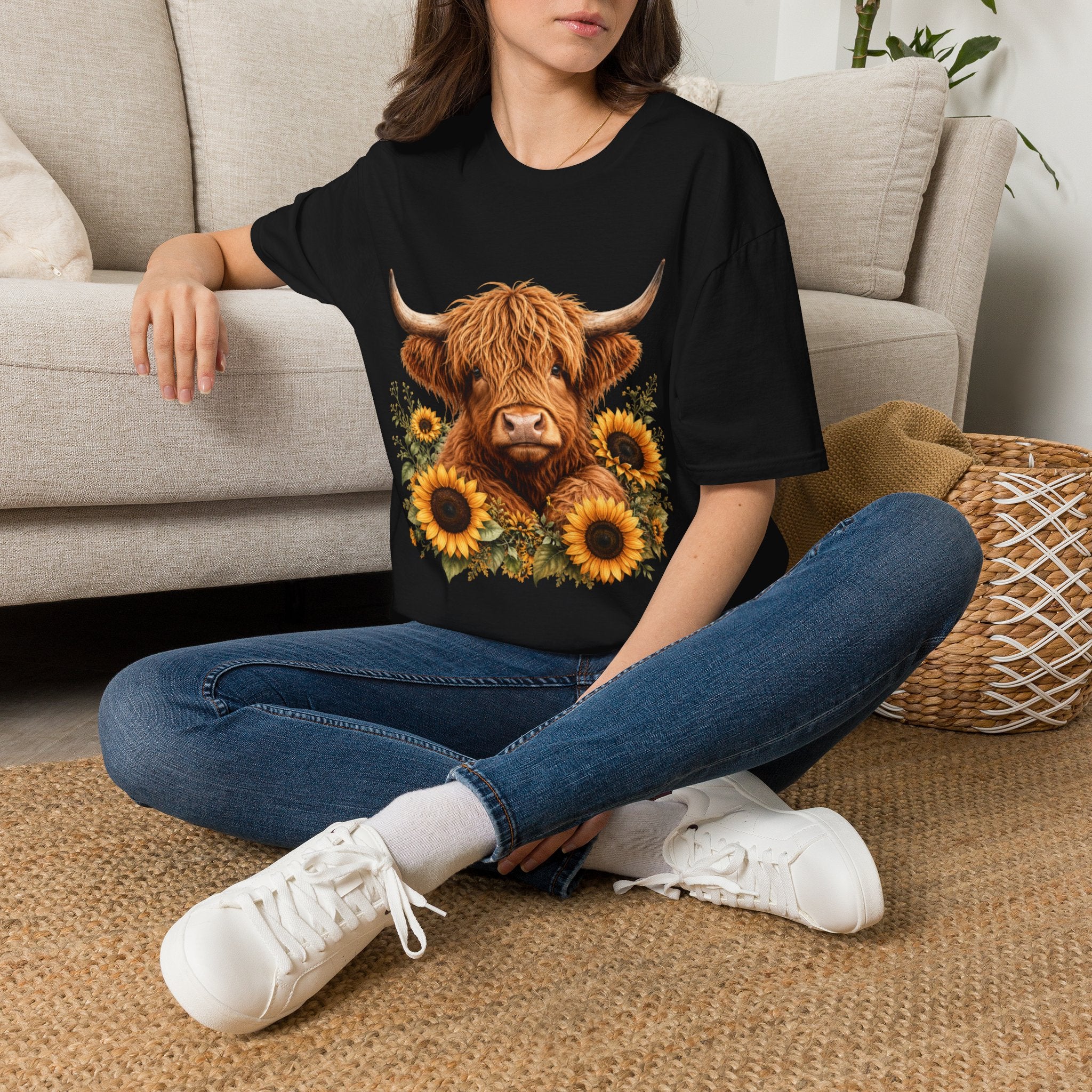 Highland Cow Sunflower T-Shirt — Cute Farm Animal Graphic Tee